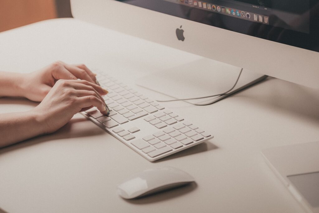 l’immagine rappresenta un Mac