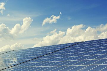 l’immagine rappresenta delle pellicole fotovoltaiche