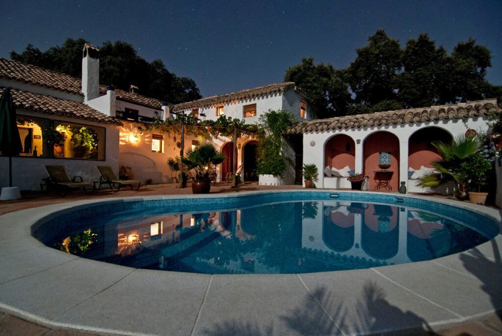 Villa con piscina protetta da antifurto